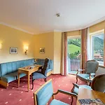 Germania Gastein - Ganzjaehrig Inklusive Alpentherme Gastein & Sommersaison Inklusive Gasteiner Bergbahnen Otel 4*