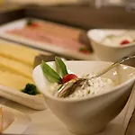 Germania Gastein - Ganzjaehrig Inklusive Alpentherme Gastein & Sommersaison Inklusive Gasteiner Bergbahnen Otel 4*