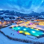 Germania Gastein - Ganzjaehrig Inklusive Alpentherme Gastein & Sommersaison Inklusive Gasteiner Bergbahnen ホテル 4*