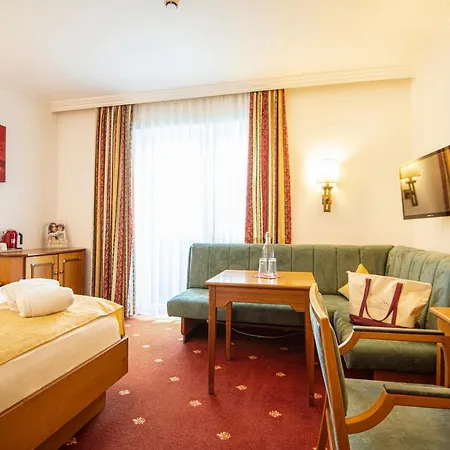 Germania Gastein - Ganzjaehrig Inklusive Alpentherme Gastein & Sommersaison Inklusive Gasteiner Bergbahnen 4* 배드호프가스타인