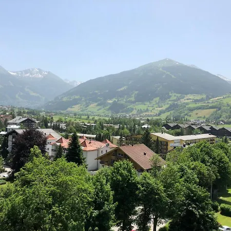 Germania Gastein - Ganzjaehrig Inklusive Alpentherme Gastein فندق باد هوفغاستين
