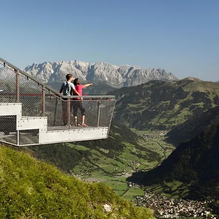 فندق Germania Gastein - Ganzjaehrig Inklusive Alpentherme Gastein