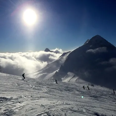 فندق Germania Gastein - Ganzjaehrig Inklusive Alpentherme Gastein 4*