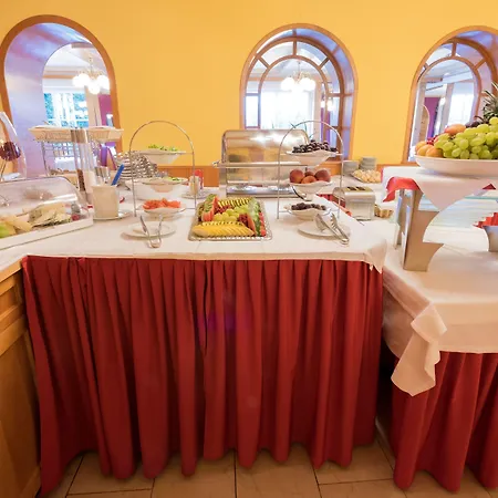 Germania Gastein - Ganzjaehrig Inklusive Alpentherme Gastein فندق باد هوفغاستين