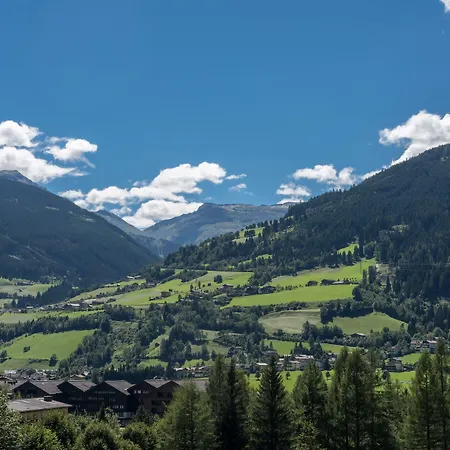 Germania Gastein - Ganzjaehrig Inklusive Alpentherme Gastein فندق باد هوفغاستين