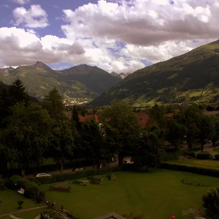 Germania Gastein - Ganzjaehrig Inklusive Alpentherme Gastein & Sommersaison Inklusive Gasteiner Bergbahnen 4* Bad Hofgastein